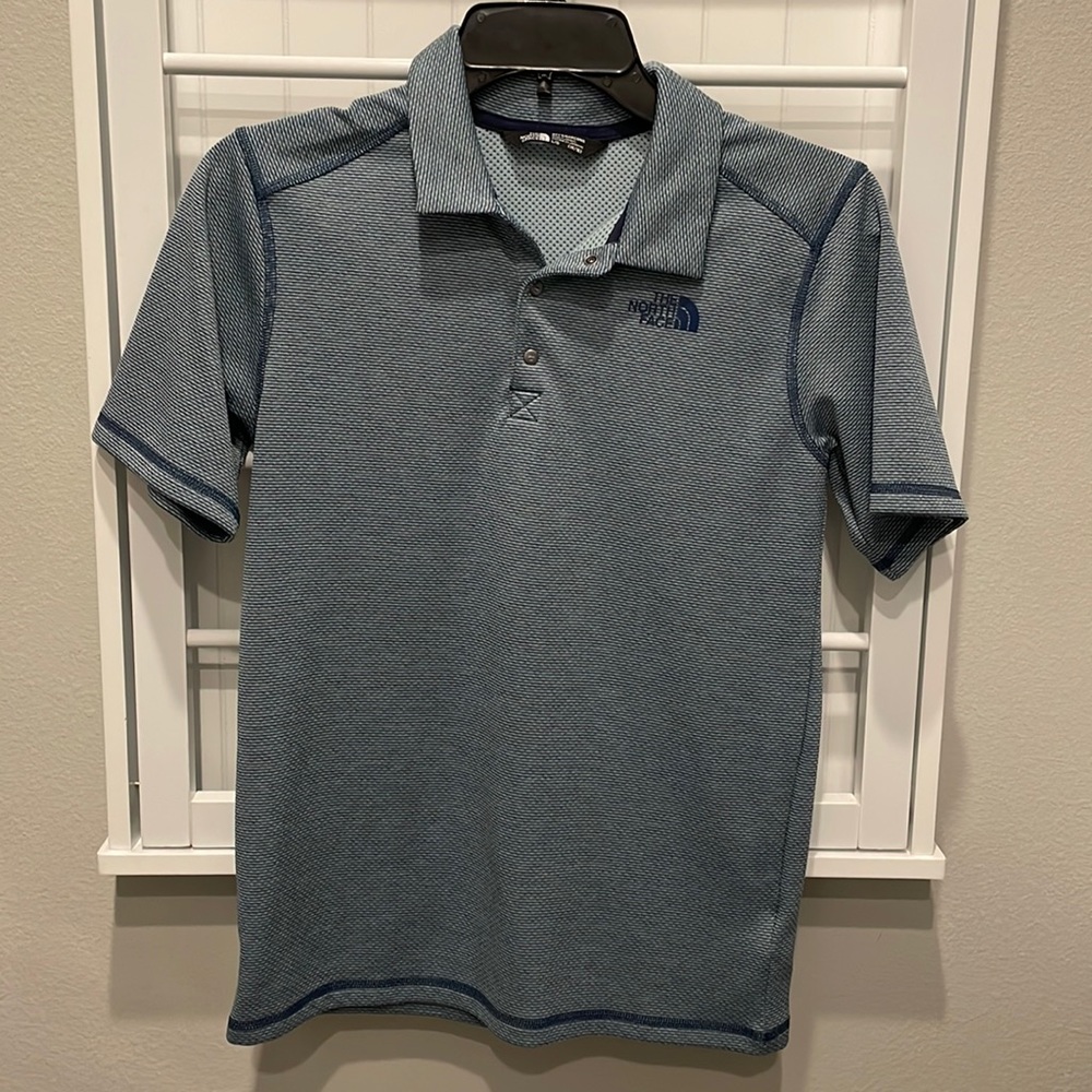 Boys The North Face polo shirt size Large 14/16 EUC